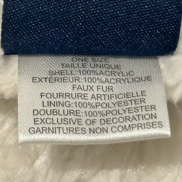 Ralph Lauren Children’s faux fur lined tuque - Picture 4 of 5